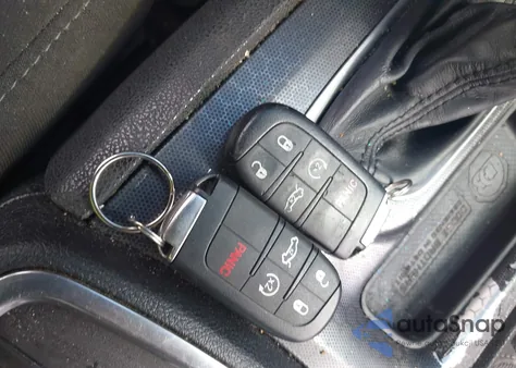 2016 Dodge Charger Sxt z USA, uszkodzony, nr VIN 2C3CDXHG0GH226691